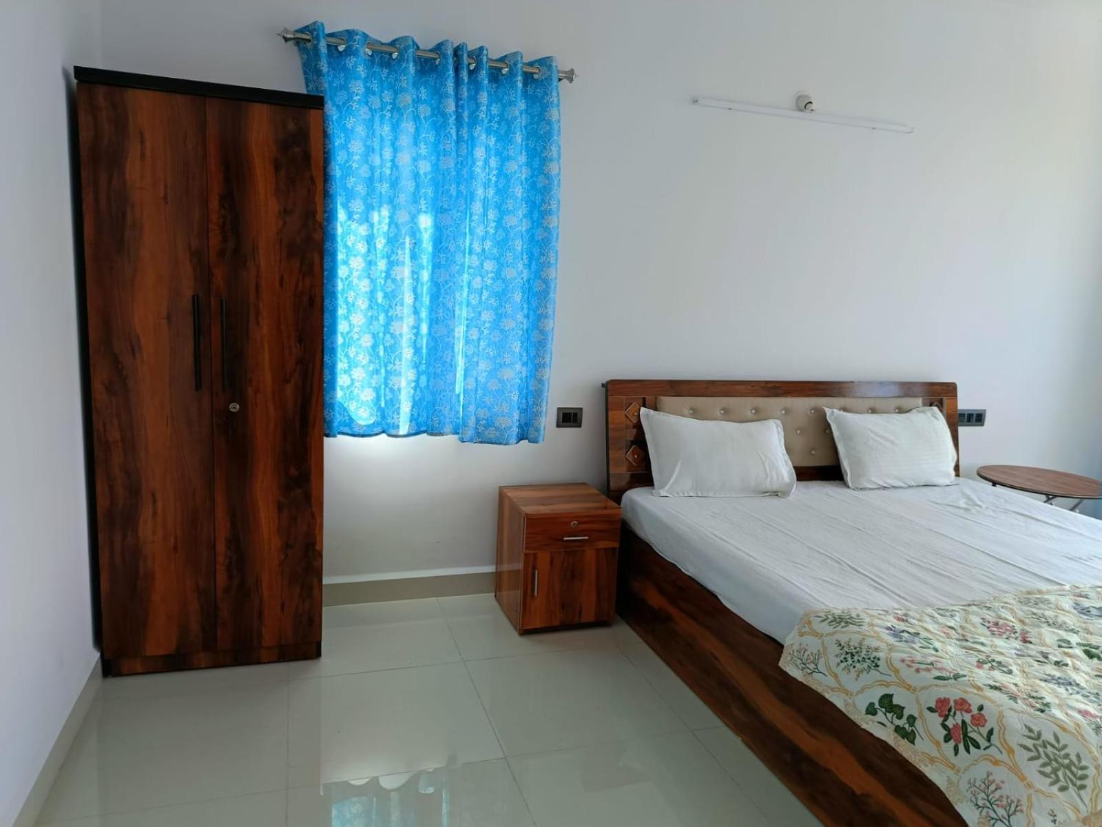 Zanita Heights Seaview Apartment Bogmalo Bagian luar foto