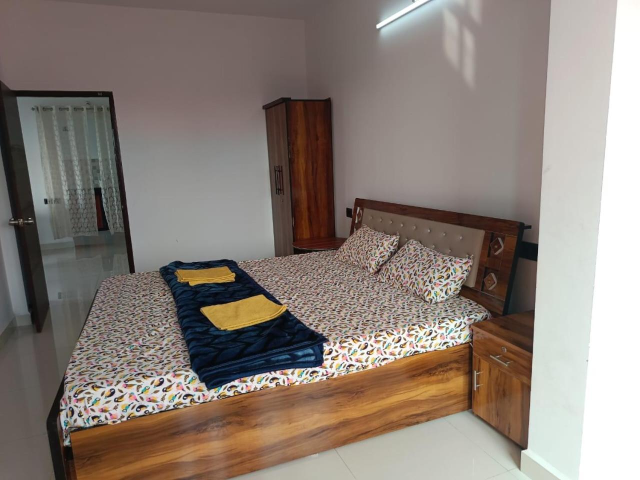Zanita Heights Seaview Apartment Bogmalo Bagian luar foto