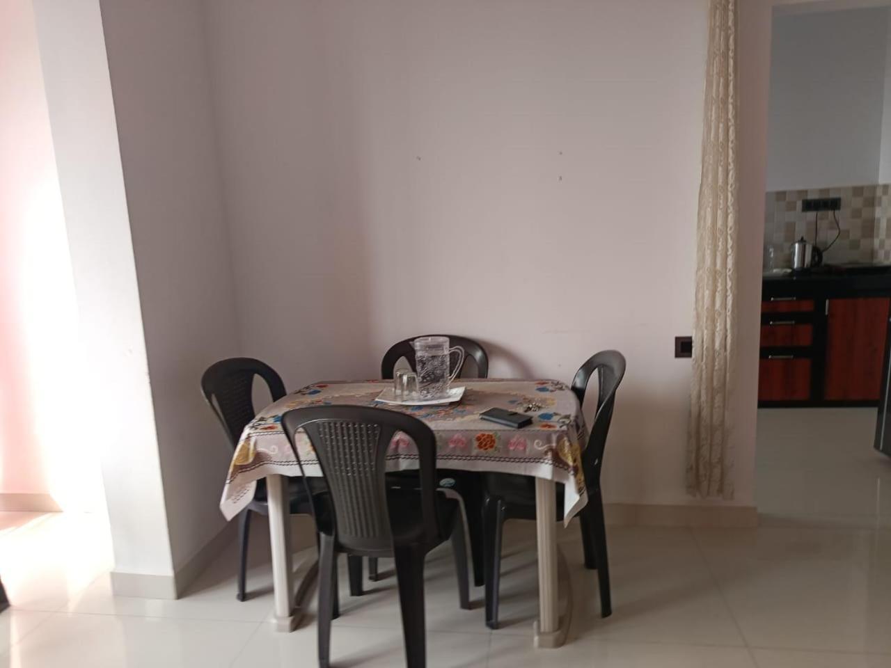 Zanita Heights Seaview Apartment Bogmalo Bagian luar foto
